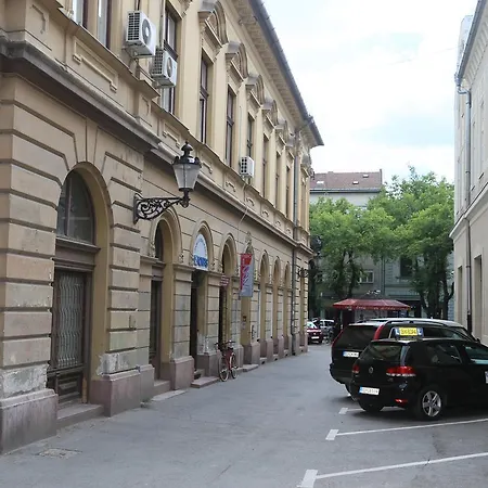 Centar 1 Apartment