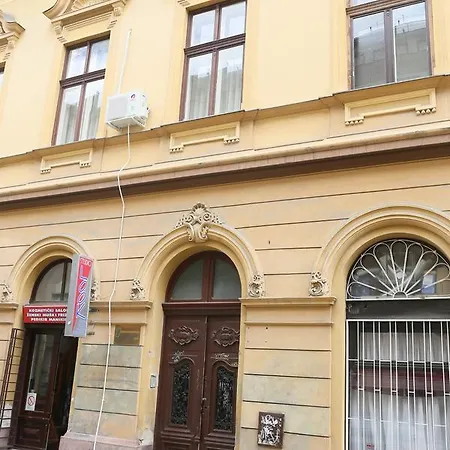 Centar 1 *