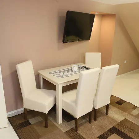 Centar 1 Apartment *